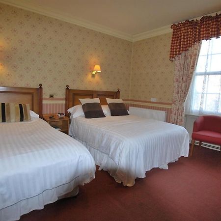The Cross Keys Apartman Milnthorpe Kültér fotó