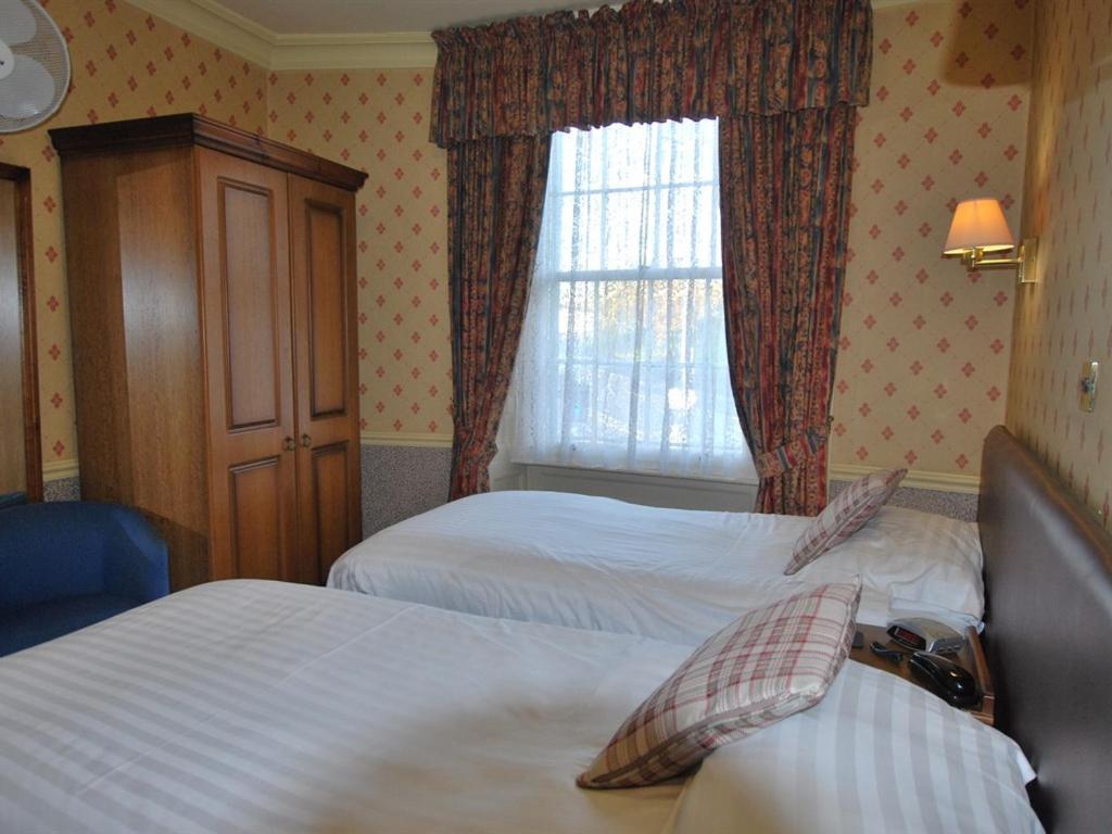 The Cross Keys Apartman Milnthorpe Kültér fotó