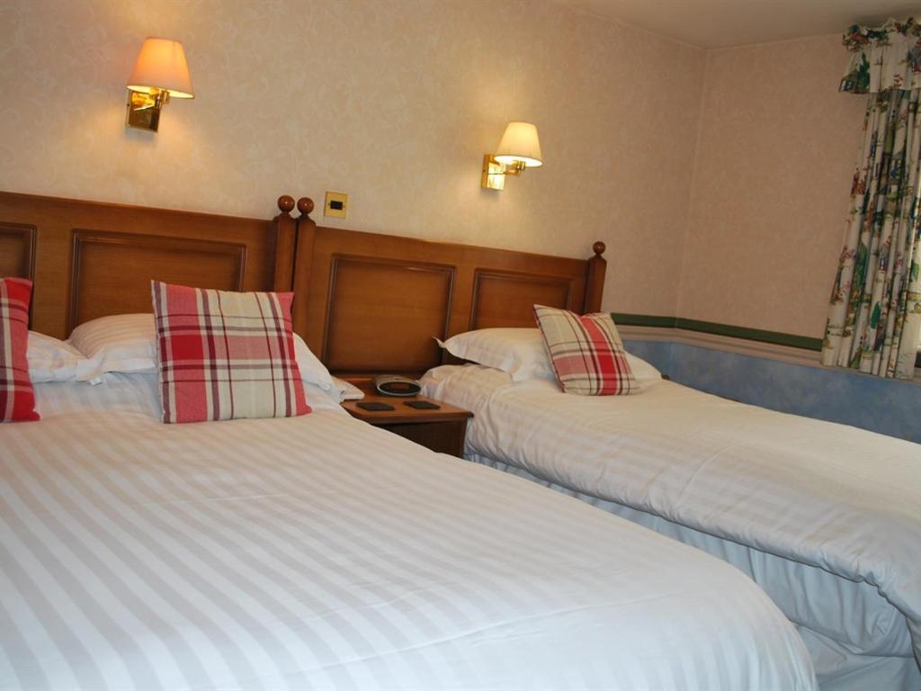 The Cross Keys Apartman Milnthorpe Kültér fotó